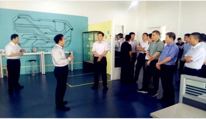 德州招商領(lǐng)導(dǎo)小組來(lái)我司參觀