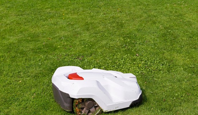 機器人無線充電的技術(shù)優(yōu)勢是什么？