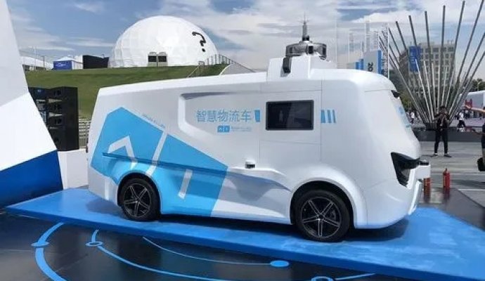 基于AGV小車的智能物流系統(tǒng)正在蓬勃發(fā)展（無(wú)線充電）