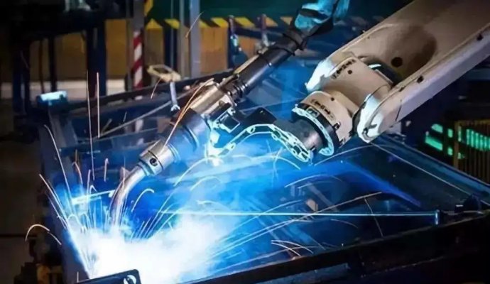 AGV來了，搬運(yùn)工就要失業(yè)了（無線充電）