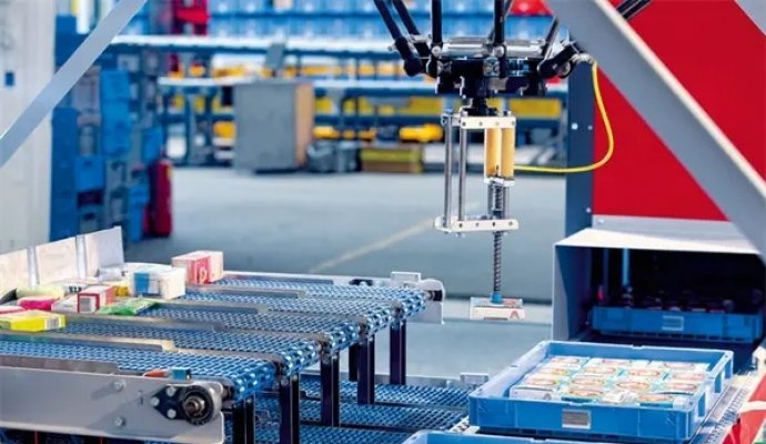 AGV小車的優(yōu)點(diǎn)（無線充電）