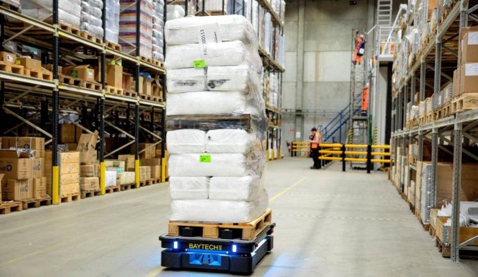 AGV小車配送與調(diào)度（無(wú)線充電）