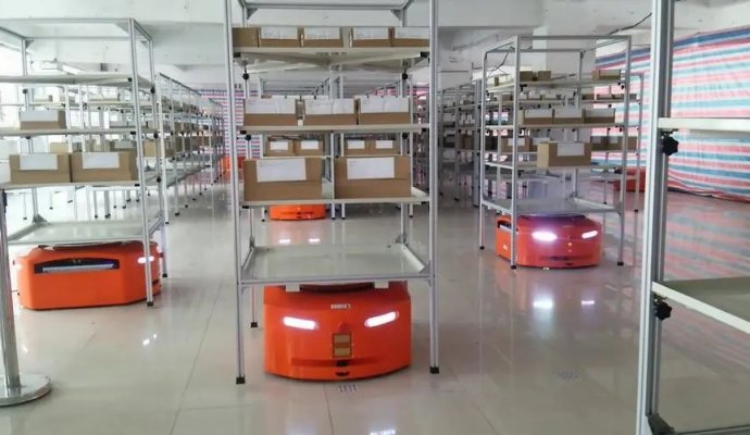 AGV的驅(qū)動(dòng)電機(jī)應(yīng)該如何選擇？（無線充電）