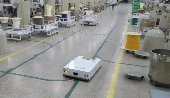 AGV小車的交通管制方法及其應(yīng)用（無(wú)線充電）