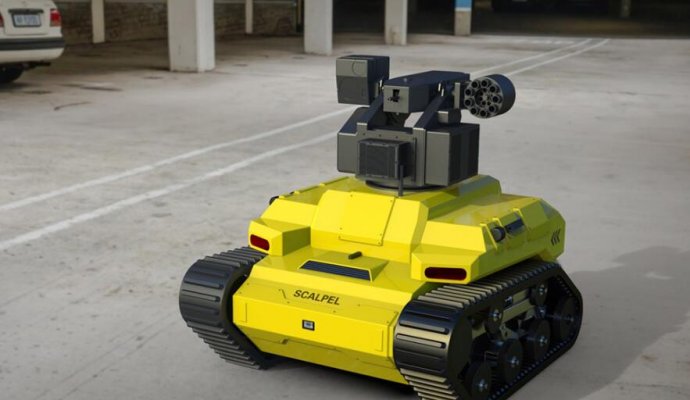 防爆機器人:多種類設(shè)備守護高風險作業(yè)環(huán)境(無線充電)