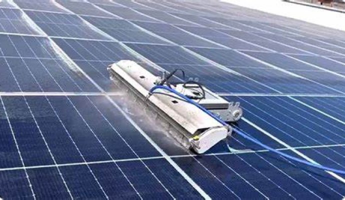 光伏站智能清潔機器人的充電方式探討（無線充電）