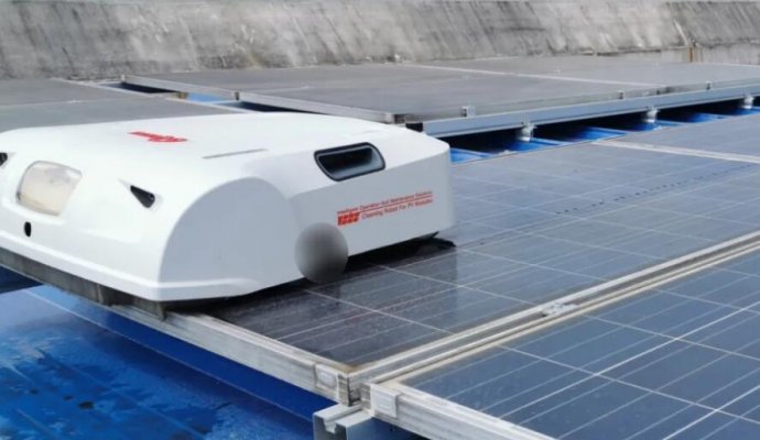 中國光伏機器人的分類與標(biāo)（無線充電）